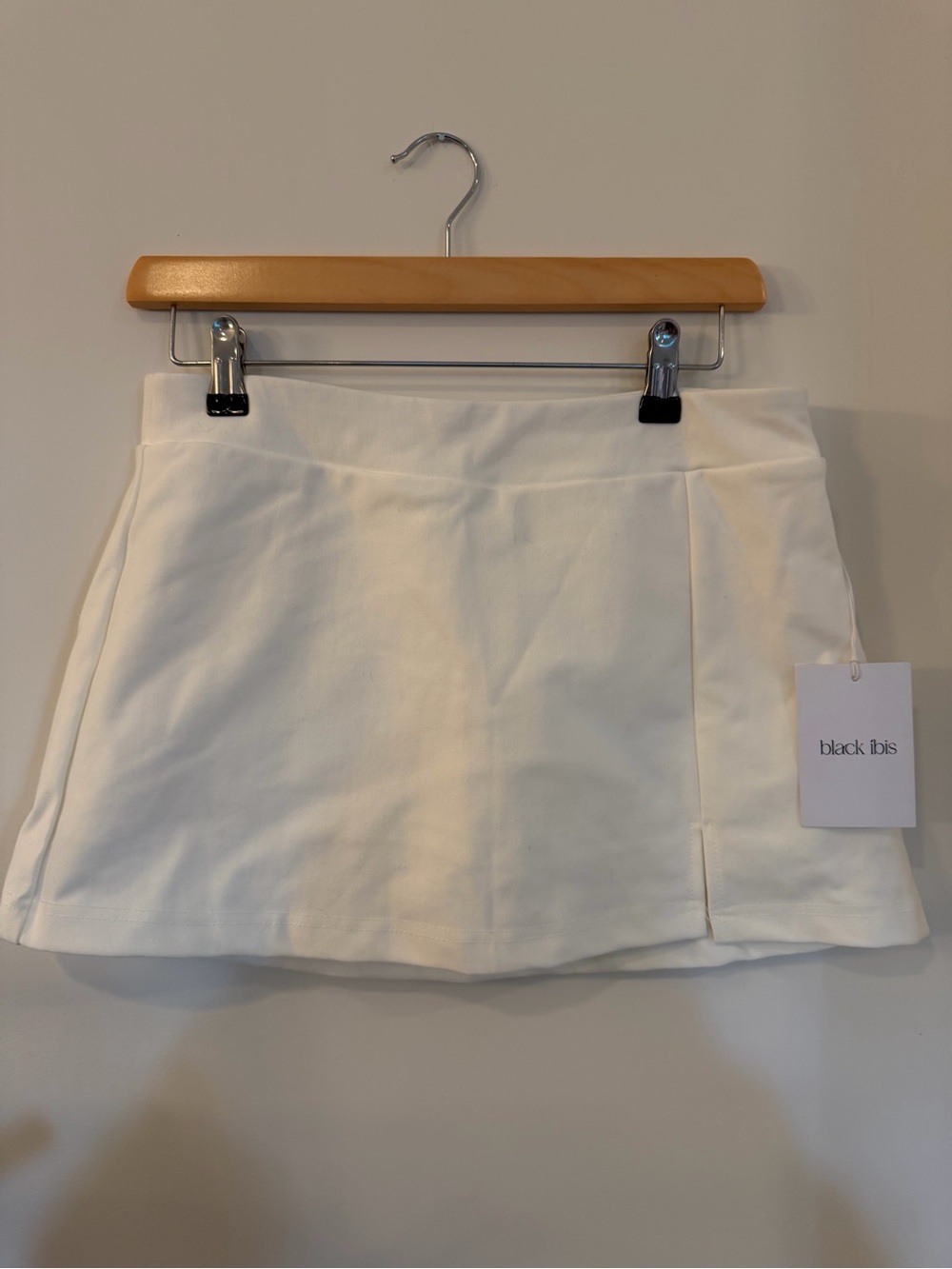 White Mini‎ Skirt - spandex with shorts